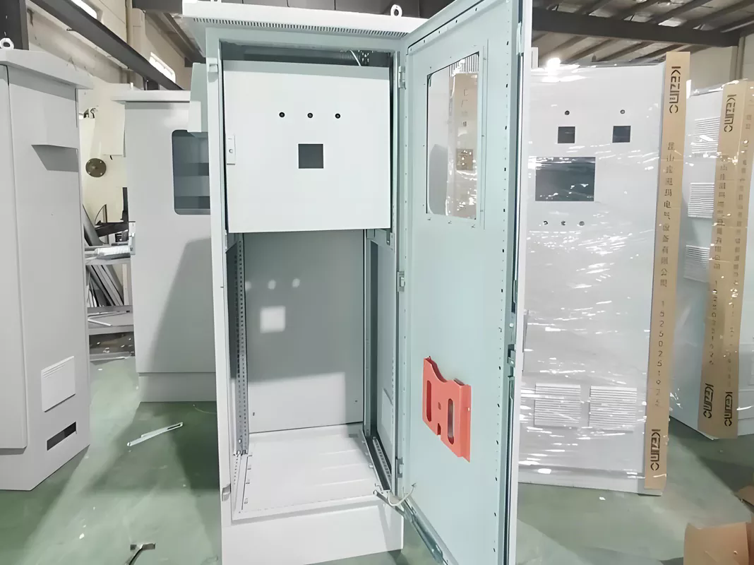 Желілік шкаф сіздің IT-инфрақұрылымыңызды қалай жақсартады?